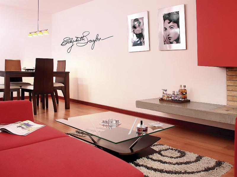 Hotel Celebrities Suites Μπογκοτά Εξωτερικό φωτογραφία